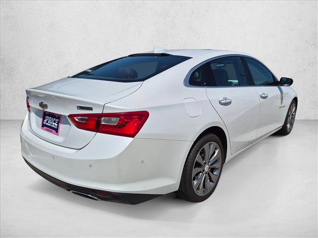 Used 2018 Chevrolet Malibu Premier w/ Premier Sun and Wheel Package FWD image 4