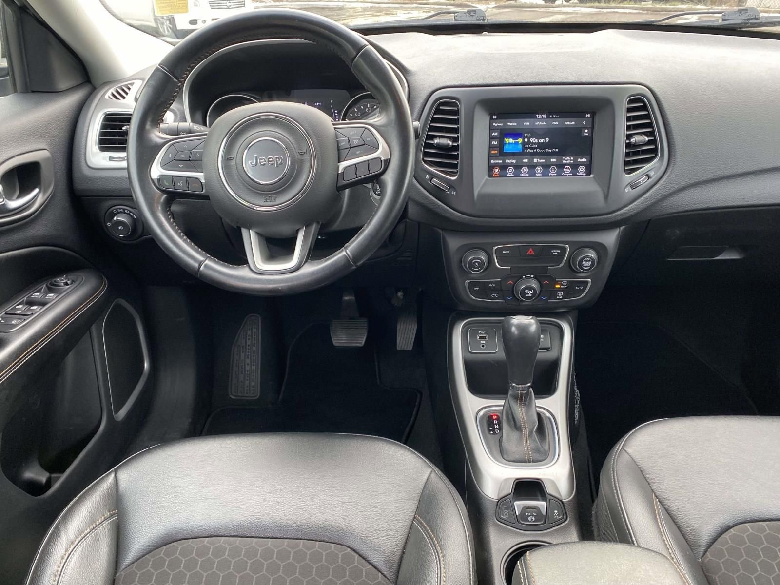 Used 2020 Jeep Compass Latitude image 10