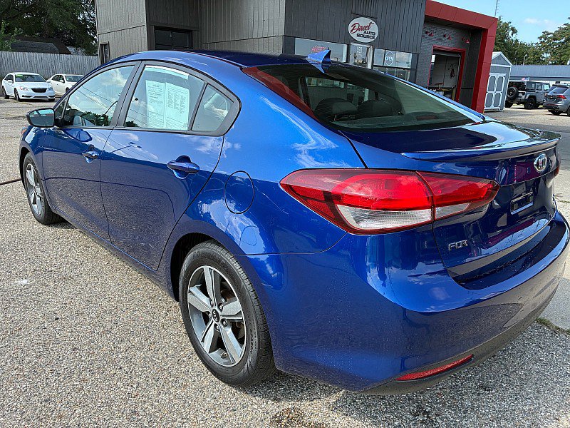Used 2018 Kia Forte S FWD image 3