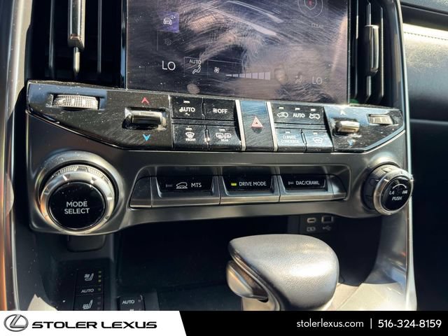 Used 2023 Lexus LX 600 4WD w/ Interior Upgrade Package image 15
