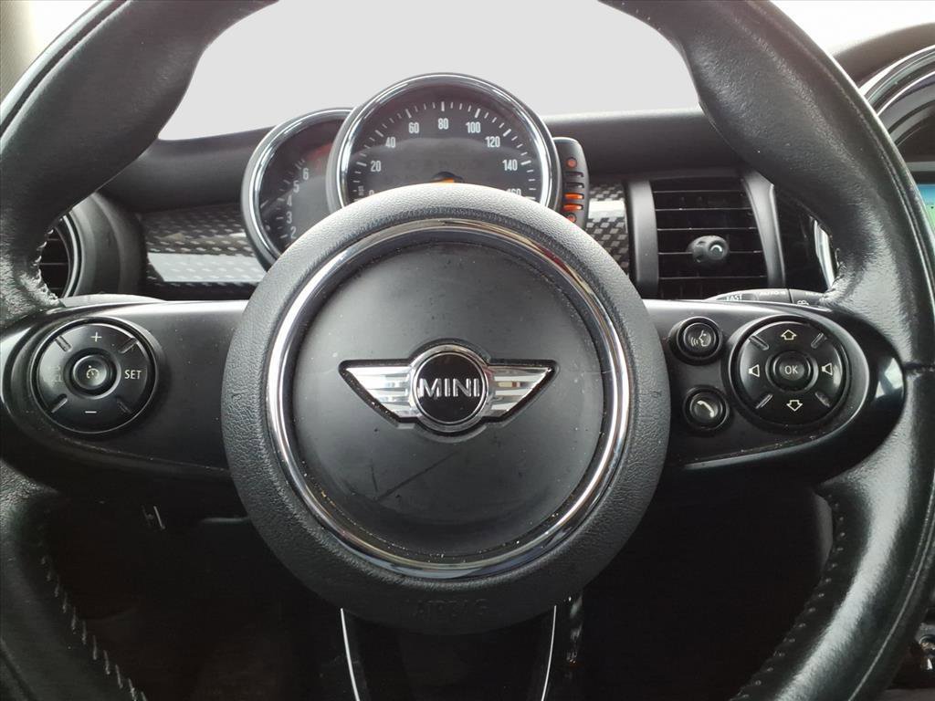 Used 2016 MINI Cooper S image 28