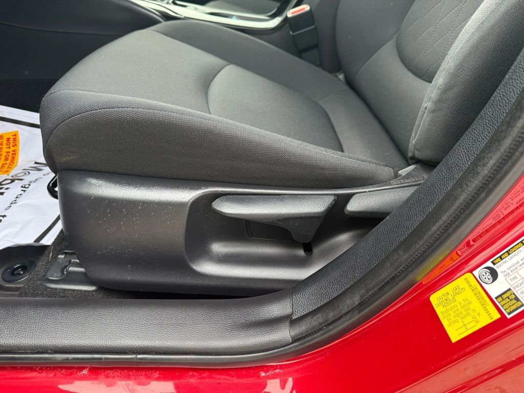 Used 2021 Toyota Corolla LE w/ Carpet Mat Package (TMS) image 27