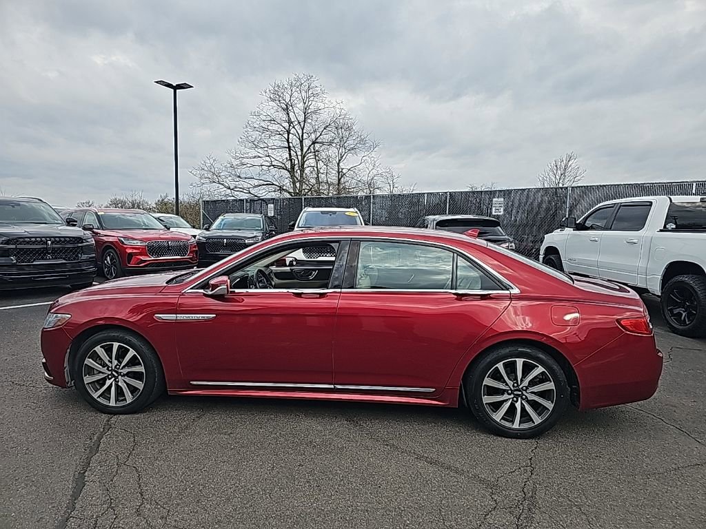 Used 2018 Lincoln Continental Premiere image 8