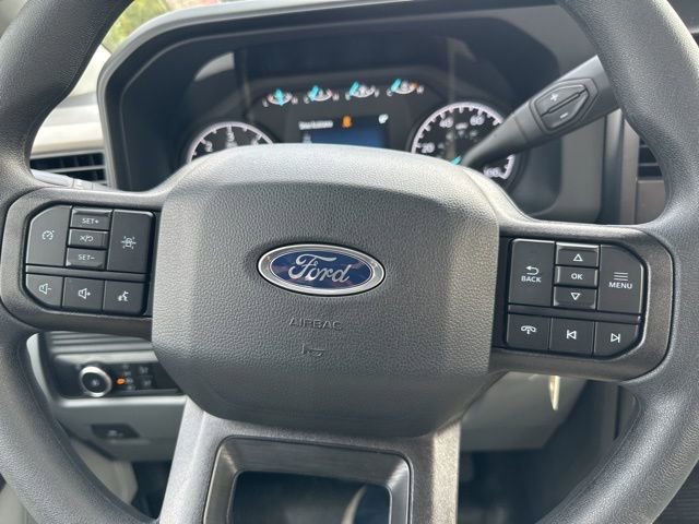 New 2026 Ford F550 4x4 Regular Cab Super Duty image 14
