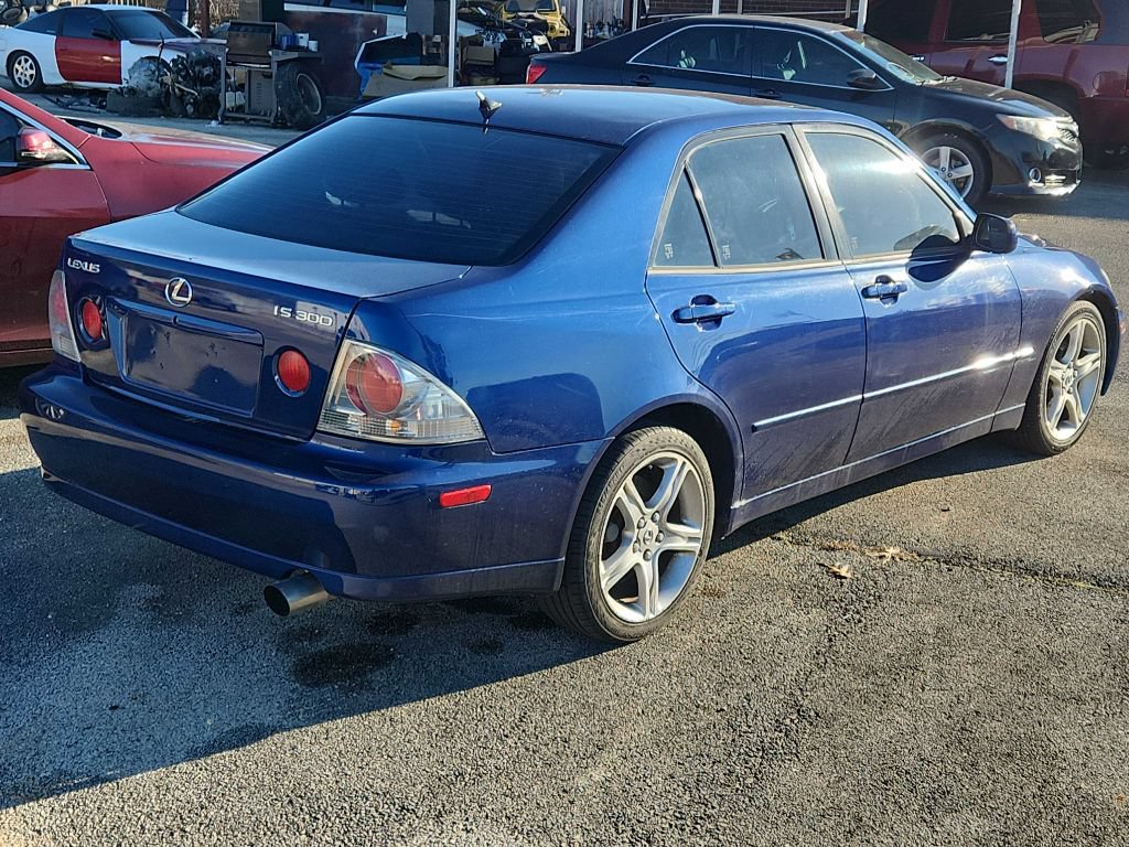Used 2001 Lexus IS 300 RWD image 4