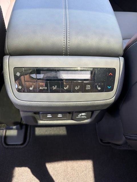 New 2026 Nissan Pathfinder Platinum w/ Cargo Package AWD/4WD image 15