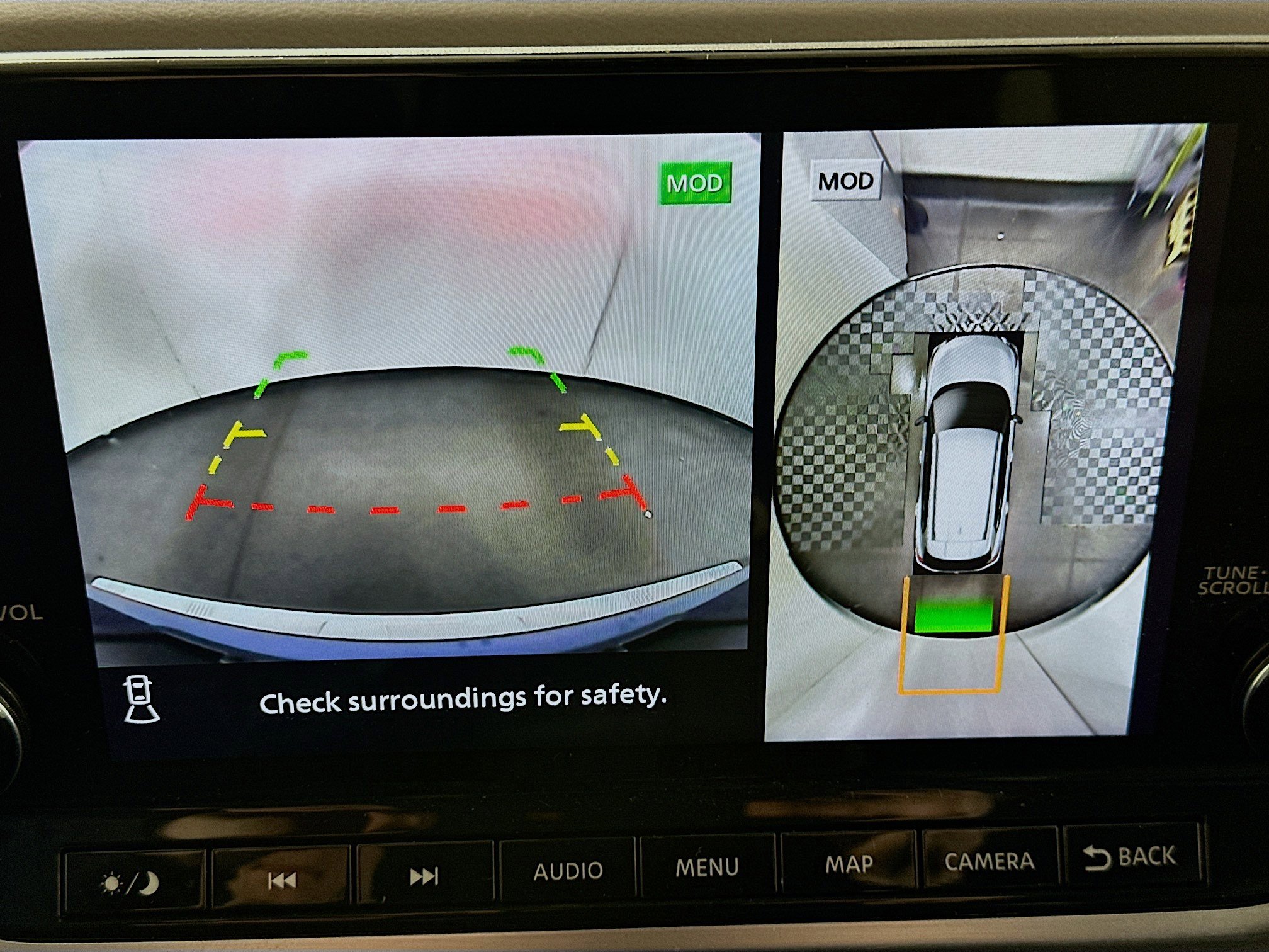 Used 2023 Nissan Rogue SL w/ SL Premium Package image 23