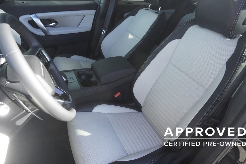 Used 2025 Land Rover Discovery Sport Dynamic SE image 20