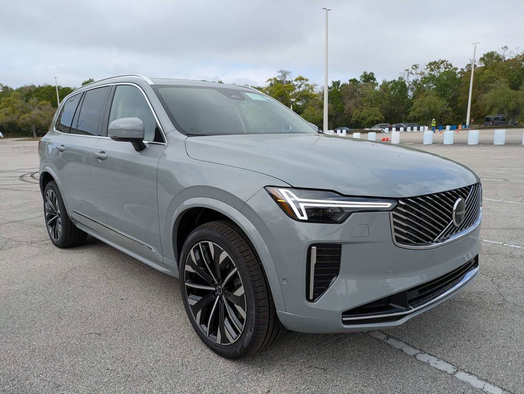 New 2026 Volvo XC90 T8 Ultra w/ Lounge Package image 8