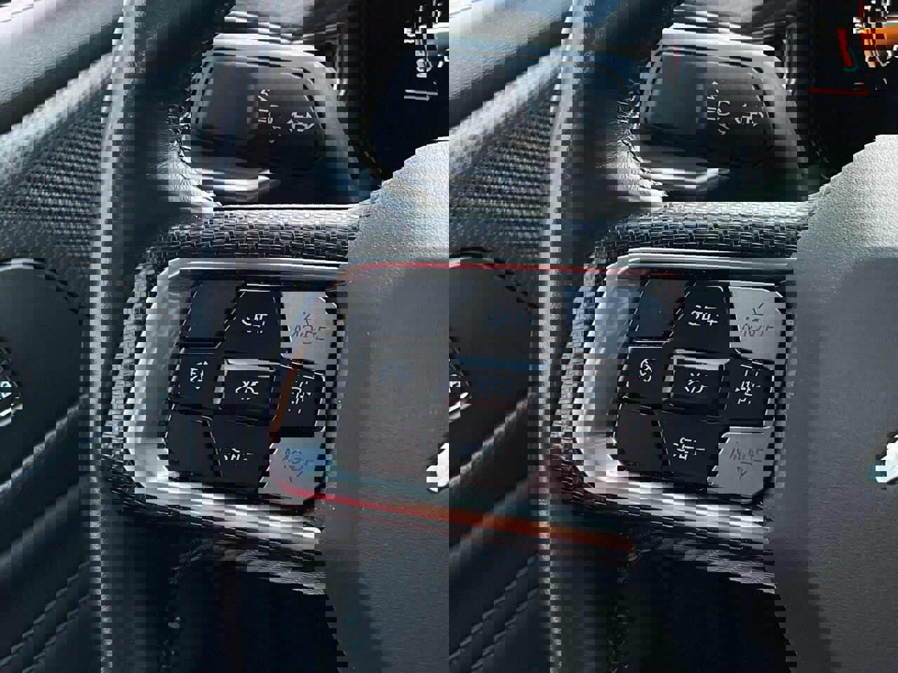 Used 2024 Ford Mustang Premium image 19