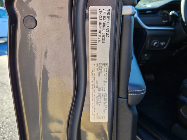 New 2026 Jeep Grand Cherokee Altitude image 7