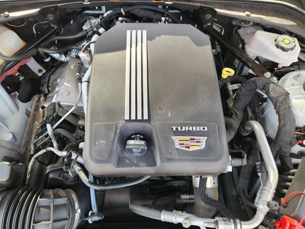 Used 2023 Cadillac CT4 Luxury w/ Sun And Sound Package RWD image 32