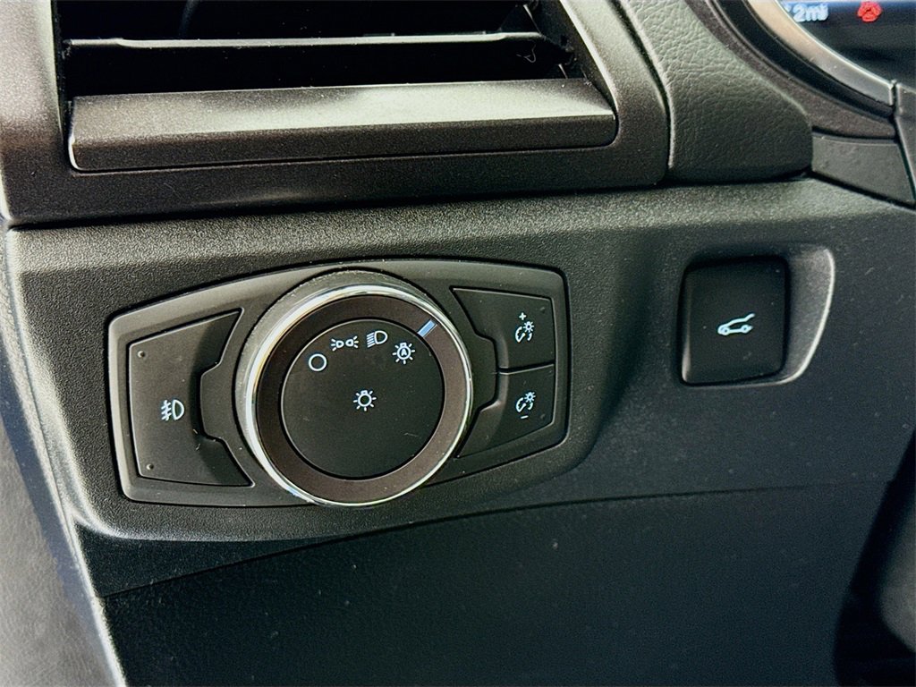 Used 2020 Ford Fusion Energi Titanium image 13