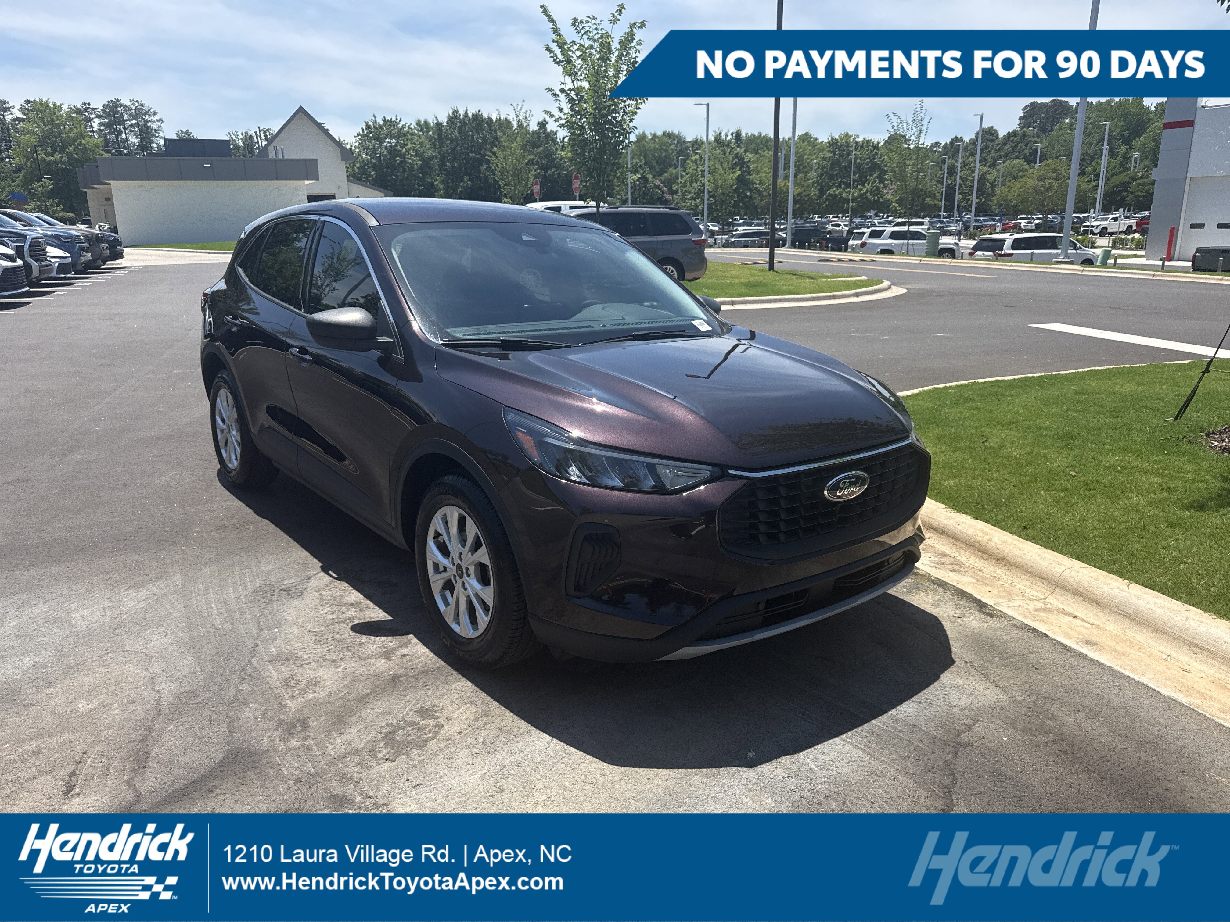 Used 2023 Ford Escape Active FWD image 1