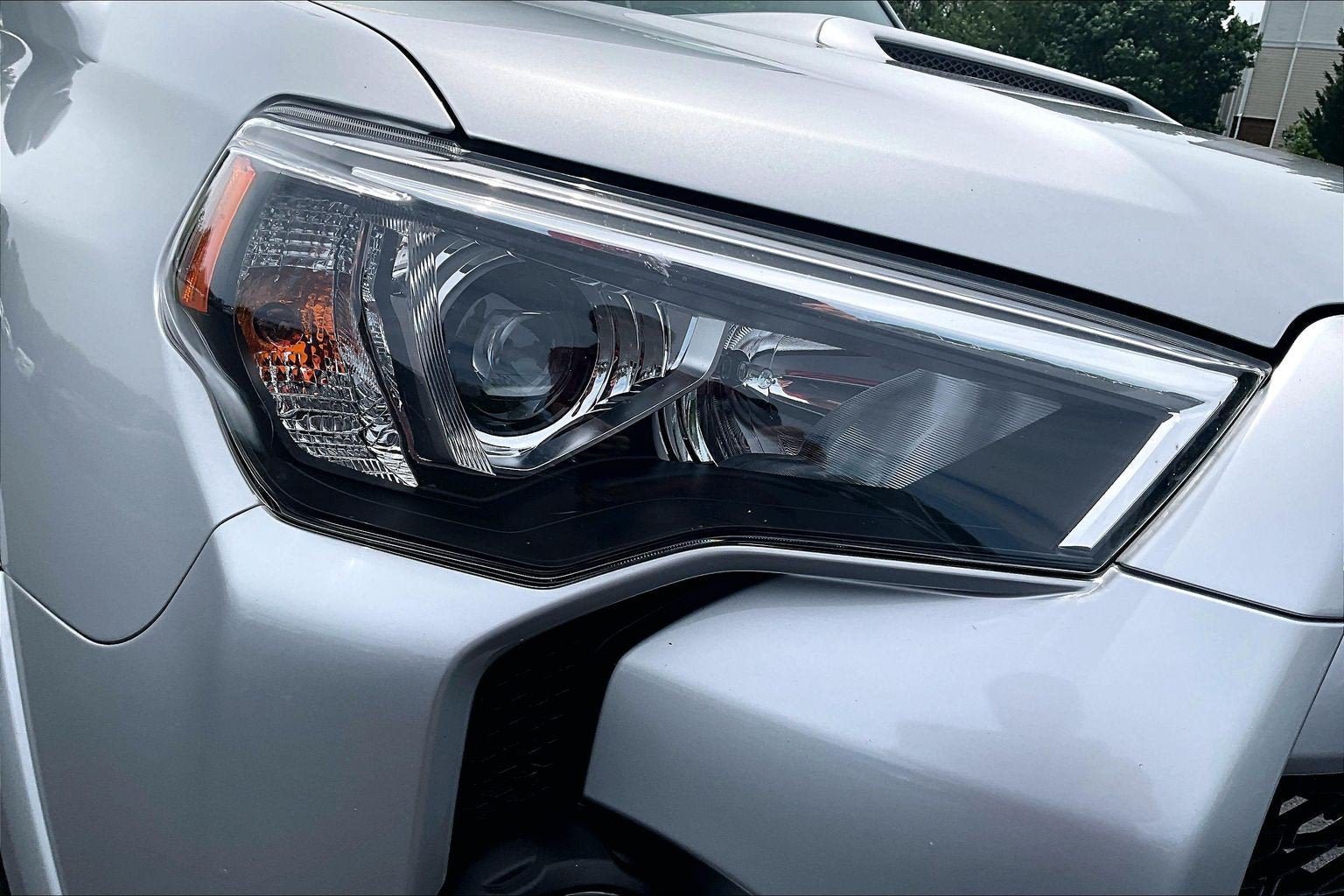 Used 2023 Toyota 4Runner TRD Off-Road Premium AWD/4WD image 26
