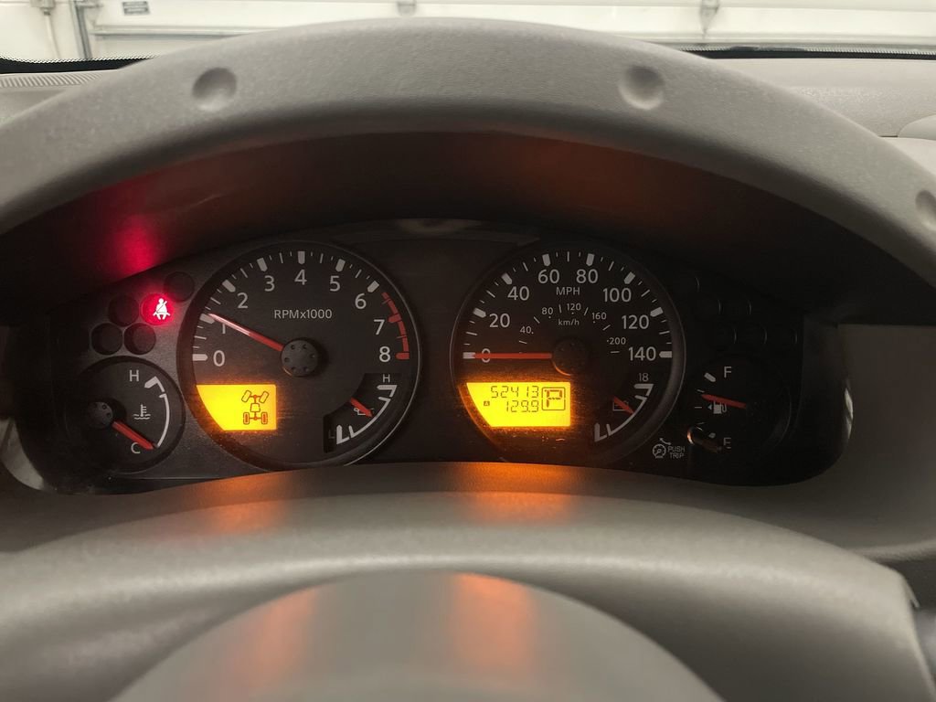 Used 2018 Nissan Frontier SV image 6