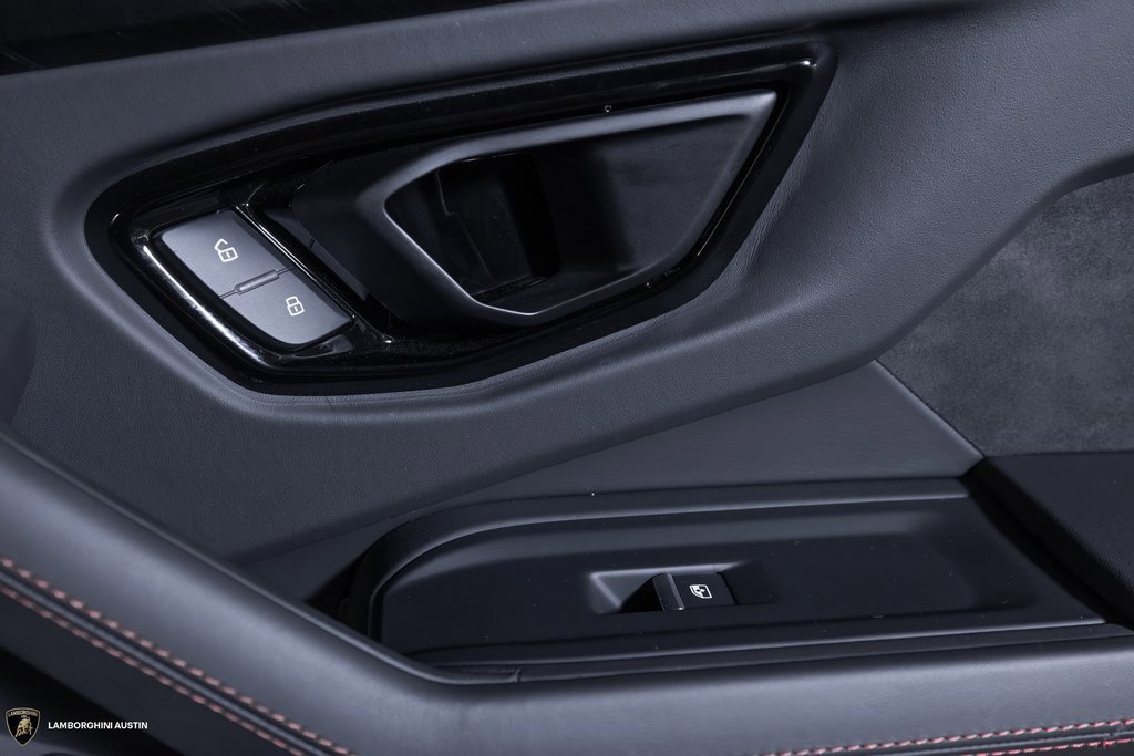 Used 2024 Lamborghini Urus S image 49