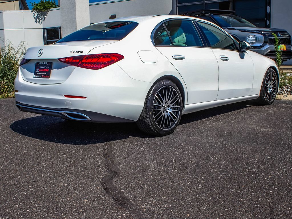 Used 2022 Mercedes-Benz C 300 4MATIC Sedan image 6