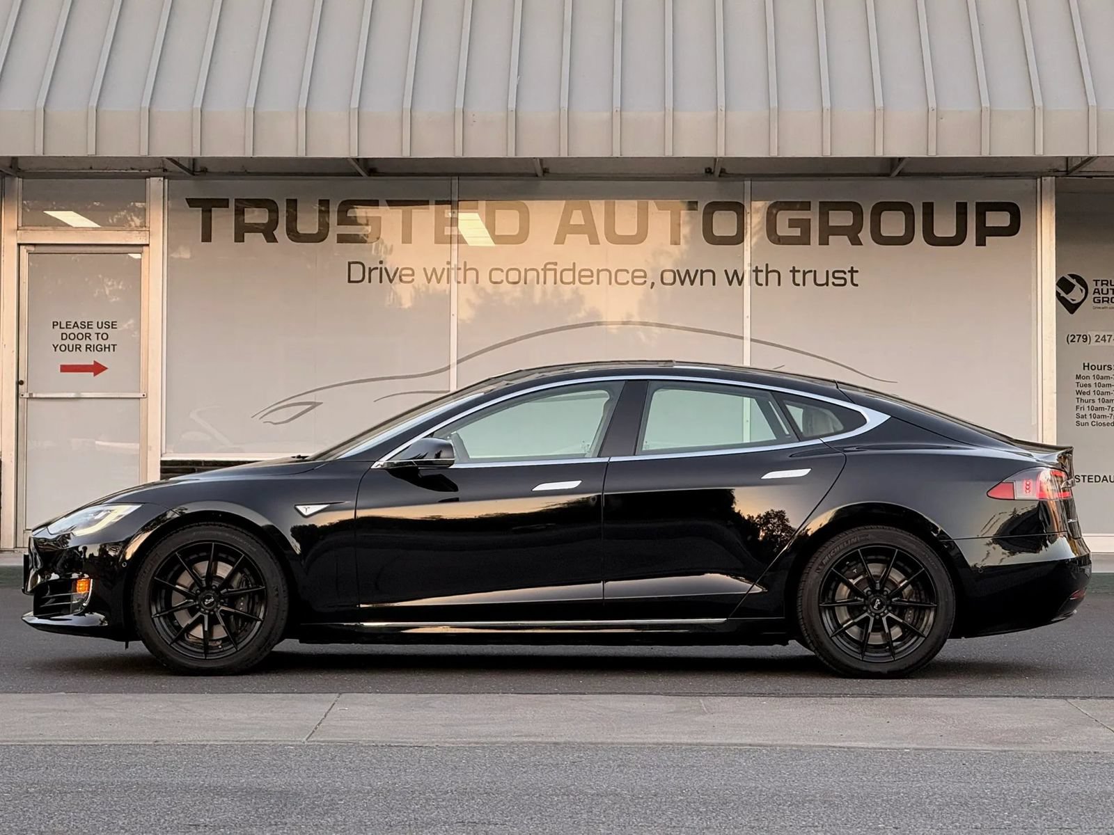 Used 2016 Tesla Model S 75 RWD image 6