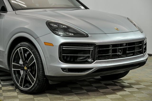 Used 2020 Porsche Cayenne Turbo video 2