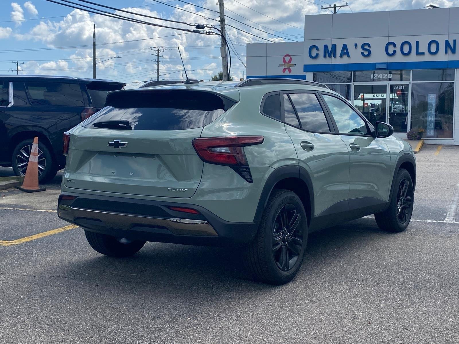 New 2026 Chevrolet Trax ACTIV w/ Sunroof Package FWD image 6