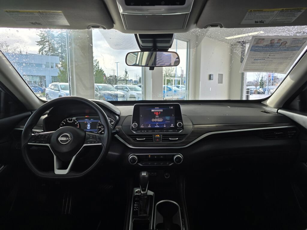 Used 2023 Nissan Altima 2.5 SV image 37