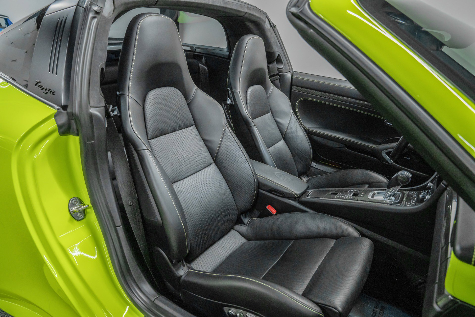 Used 2018 Porsche 911 Targa 4 GTS image 23