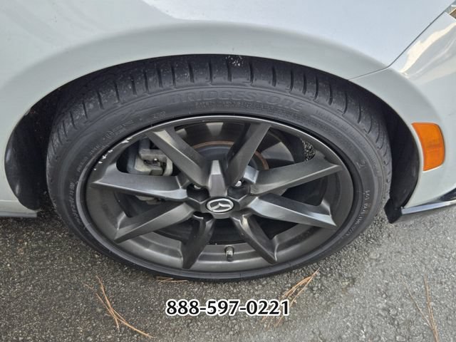 Used 2018 MAZDA MX-5 Miata Club RWD image 7