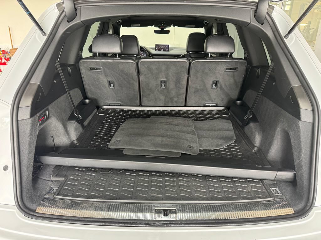 Used 2019 Audi Q7 3.0T Premium Plus w/ Premium Plus Package AWD/4WD image 27