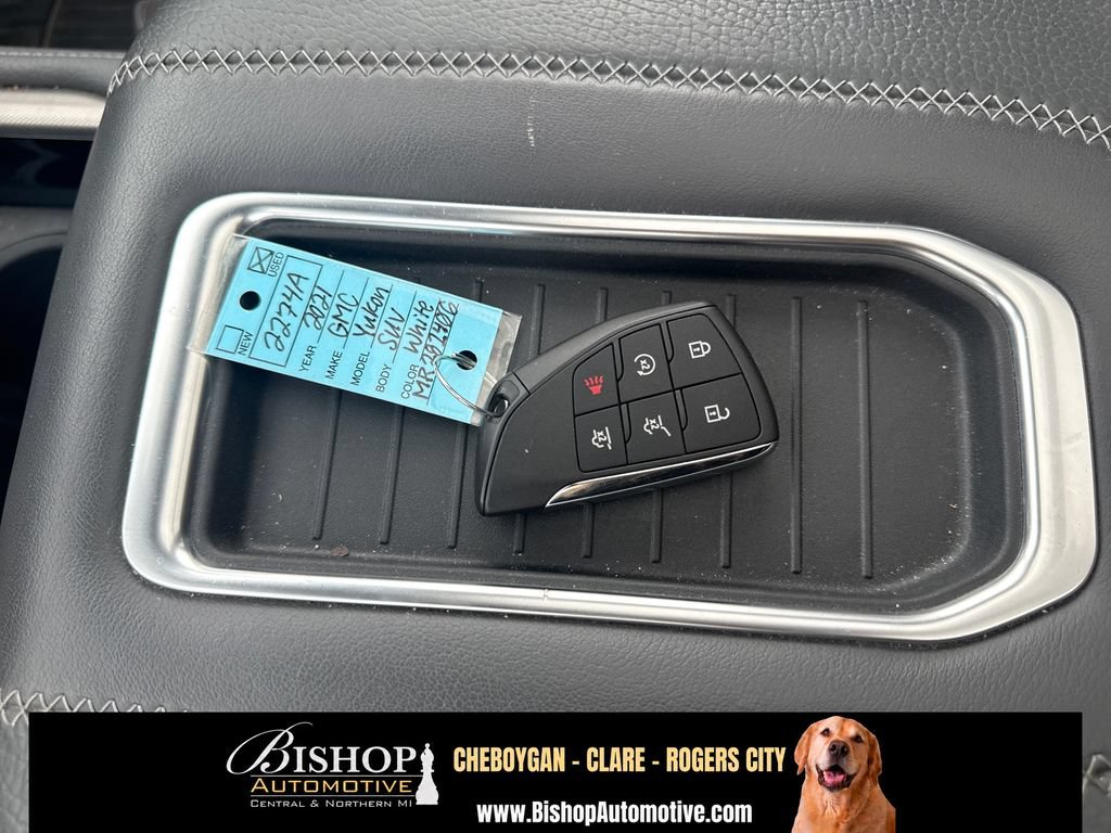 Used 2021 GMC Yukon Denali w/ Denali Premium Package AWD/4WD image 29