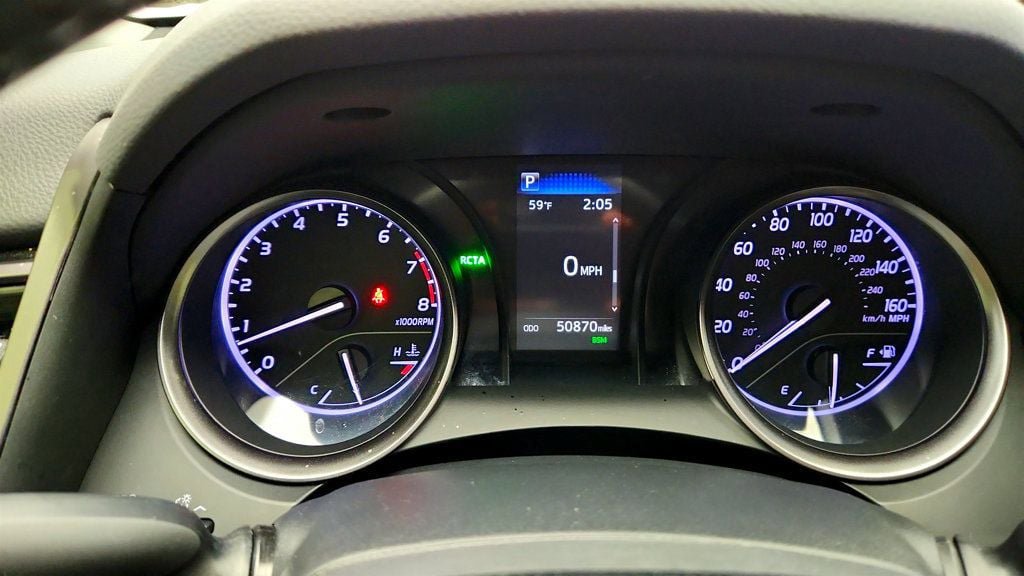 Used 2023 Toyota Camry SE FWD image 15