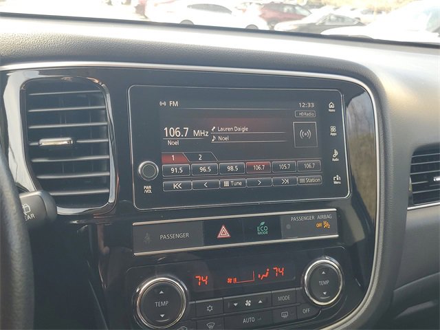 Used 2019 Mitsubishi Outlander SE image 21