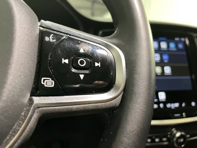 Used 2024 Volvo V60 B5 Cross Country Plus image 25