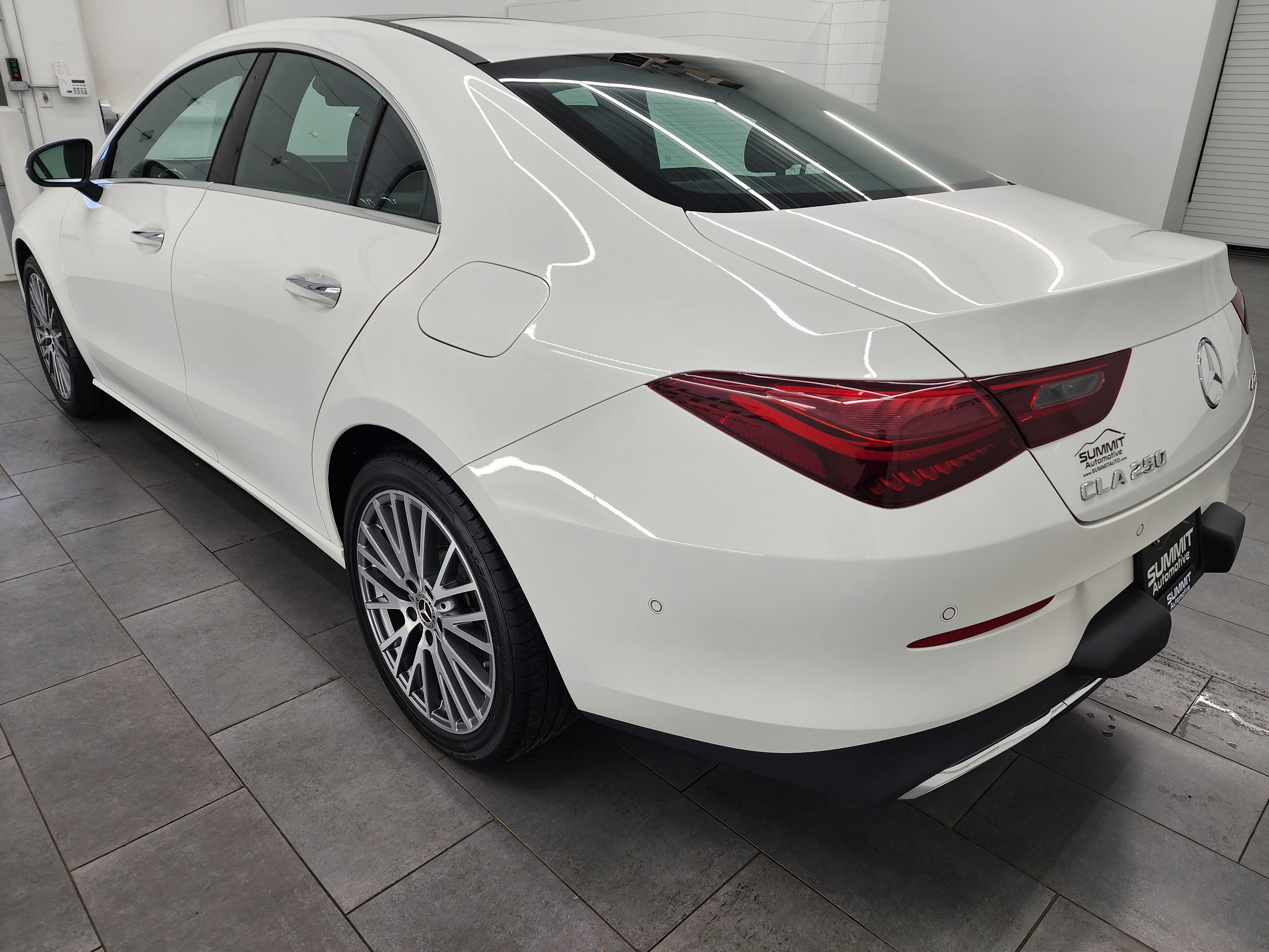 Used 2025 Mercedes-Benz CLA 250 4MATIC image 6