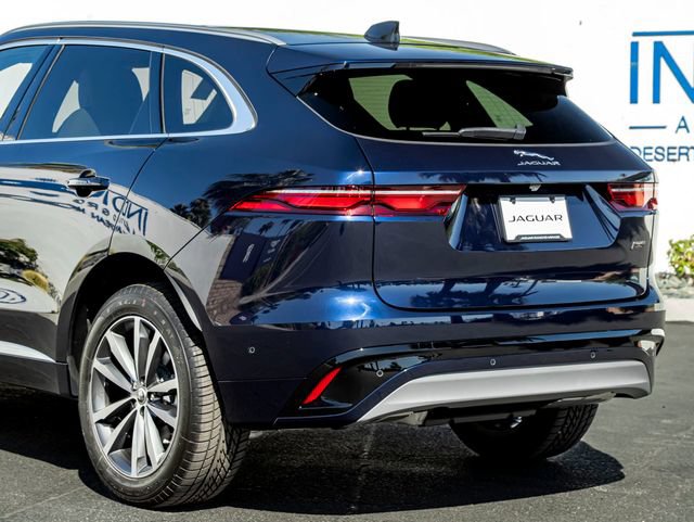 New 2026 Jaguar F-PACE R-Dynamic S AWD/4WD image 10