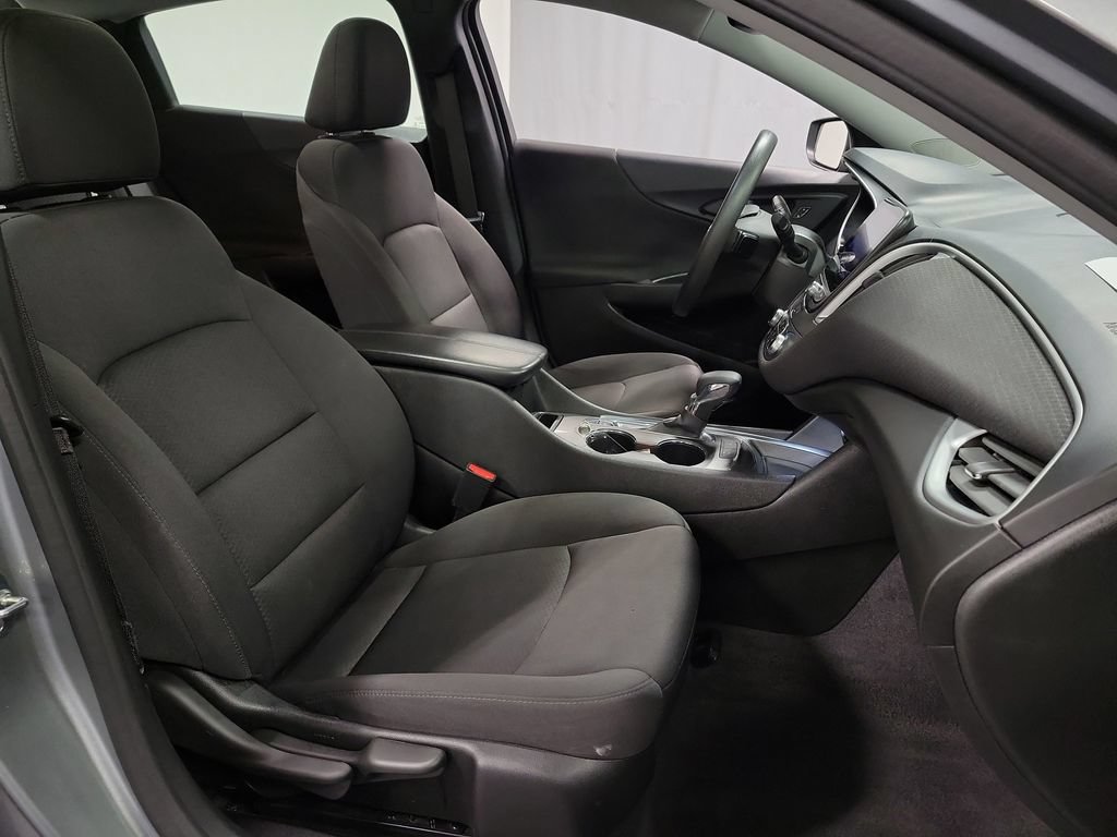 Used 2024 Chevrolet Malibu LT FWD image 28