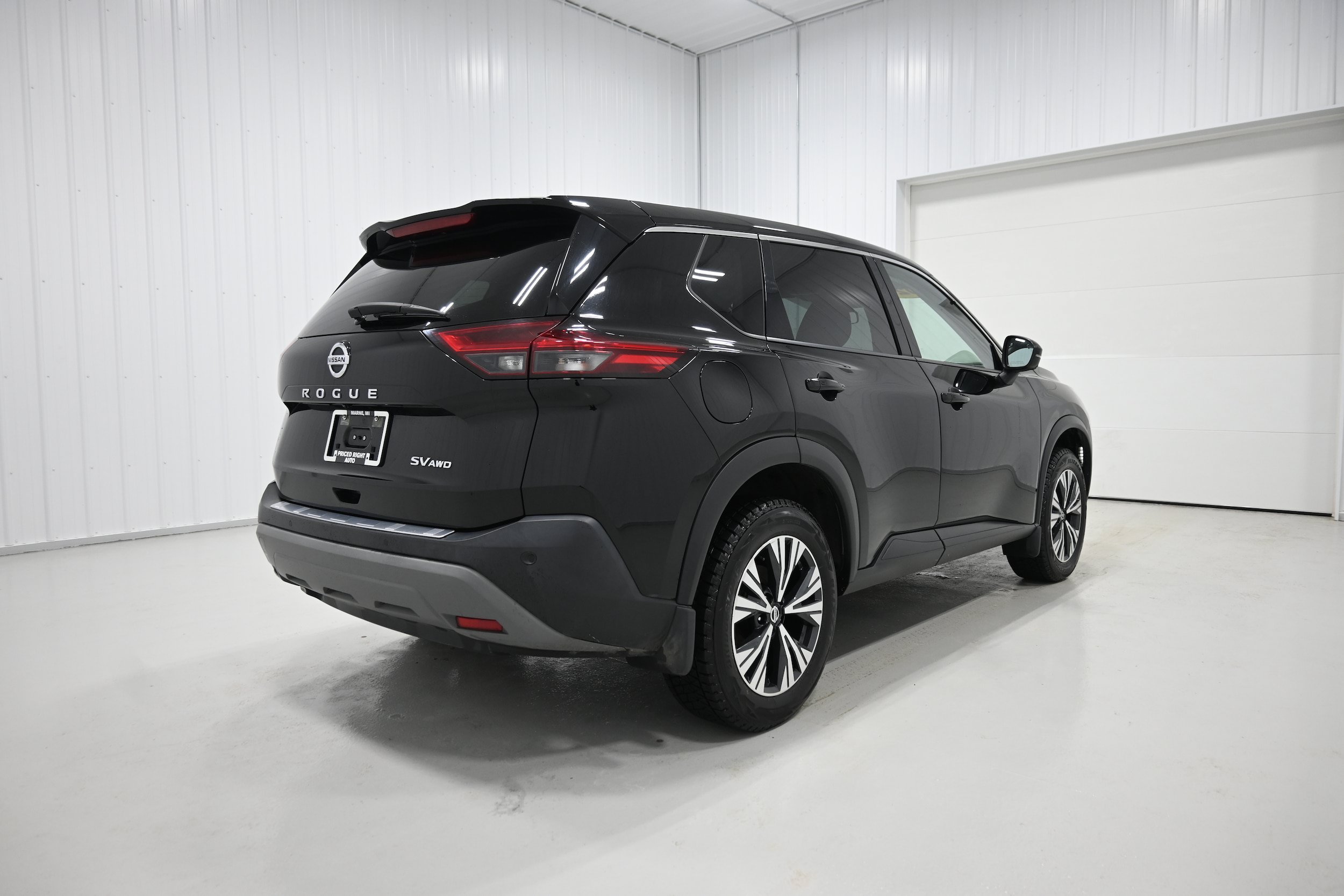 Used 2021 Nissan Rogue SV AWD/4WD image 28