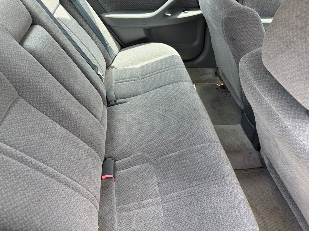 Used 2000 Toyota Camry LE FWD image 18