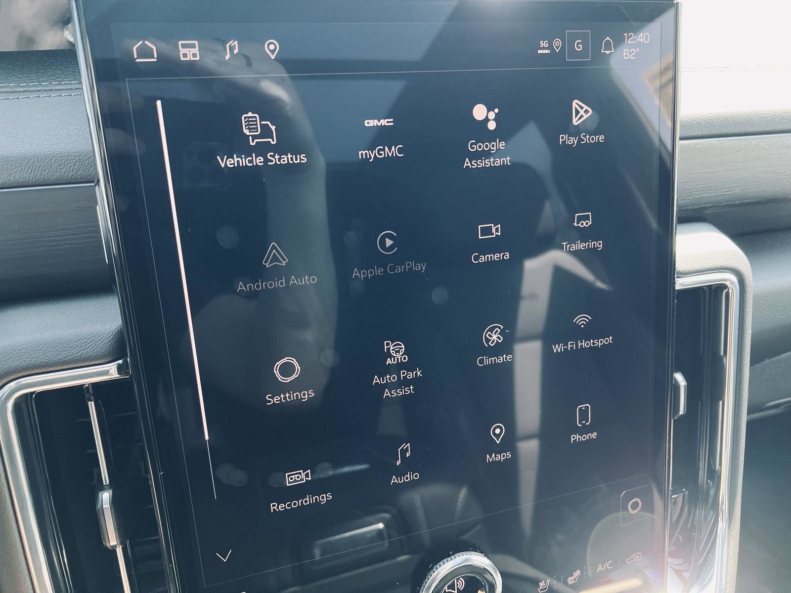 New 2026 GMC Yukon Denali image 29