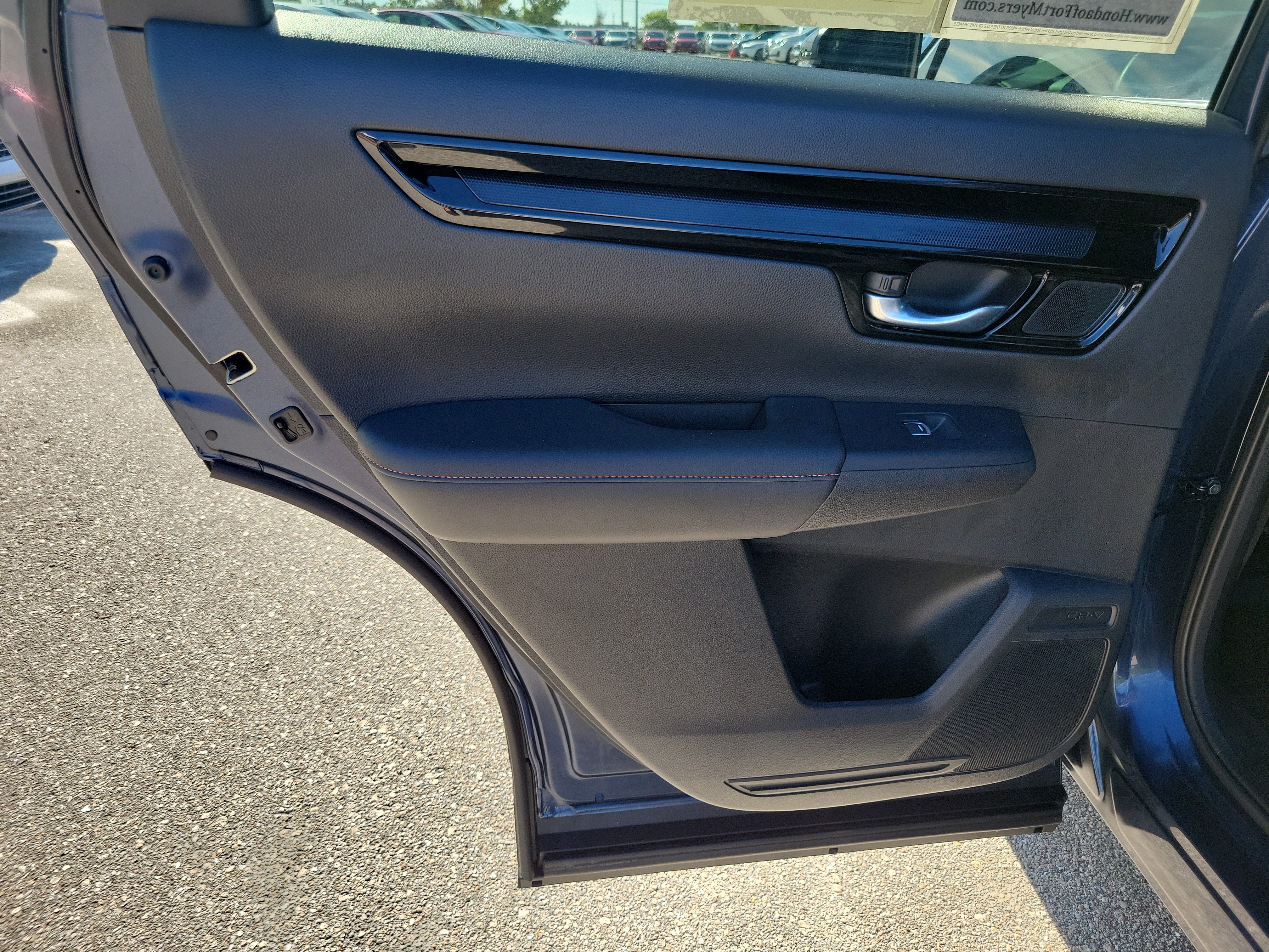 Used 2024 Honda CR-V Sport Touring image 15