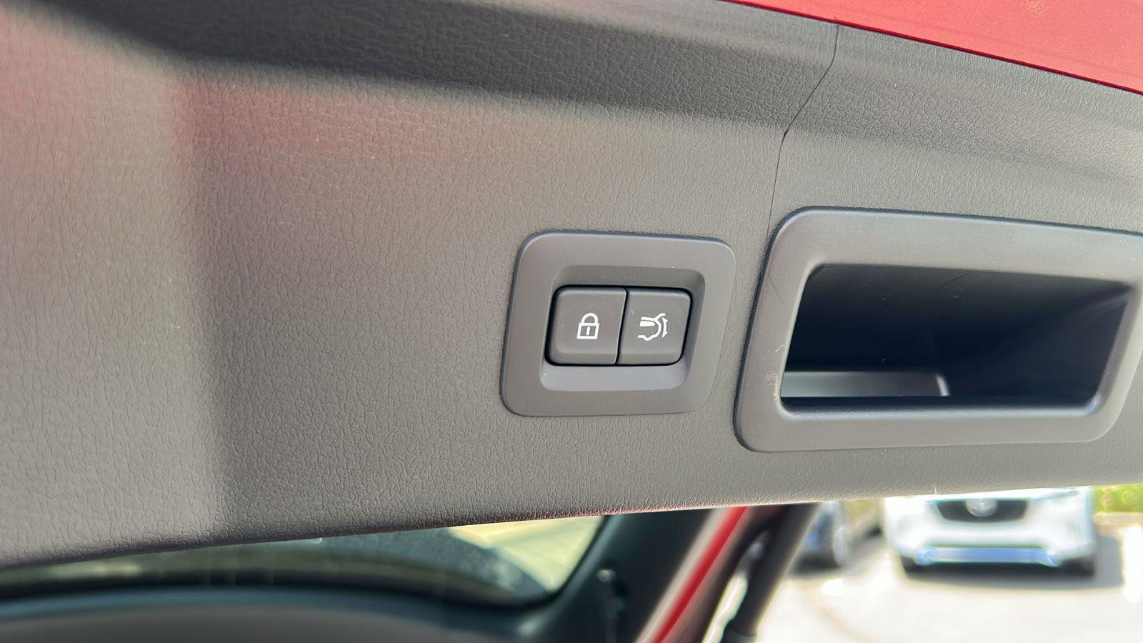 New 2025 MAZDA CX-30 AWD 2.5 S w/ Premium Package image 26