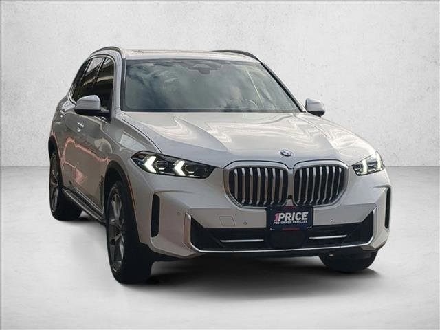 Used 2024 BMW X5 xDrive40i image 3