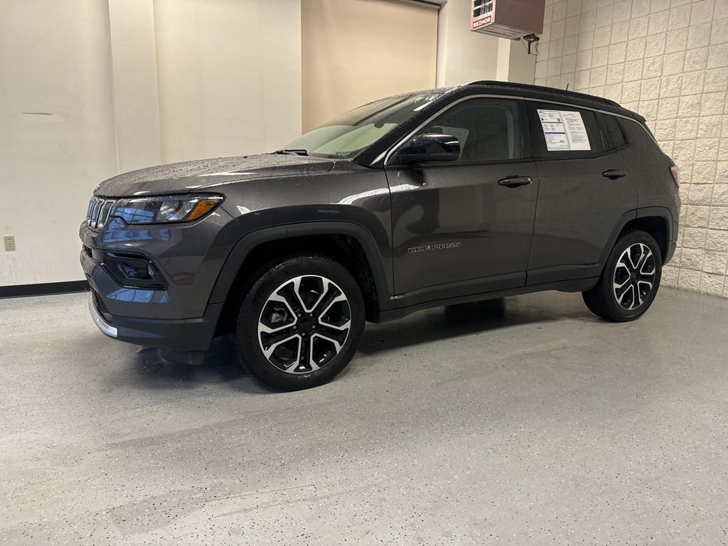 Used 2022 Jeep Compass Limited image 36