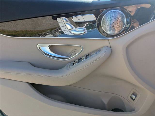 Used 2021 Mercedes-Benz C 300 4MATIC Sedan image 5