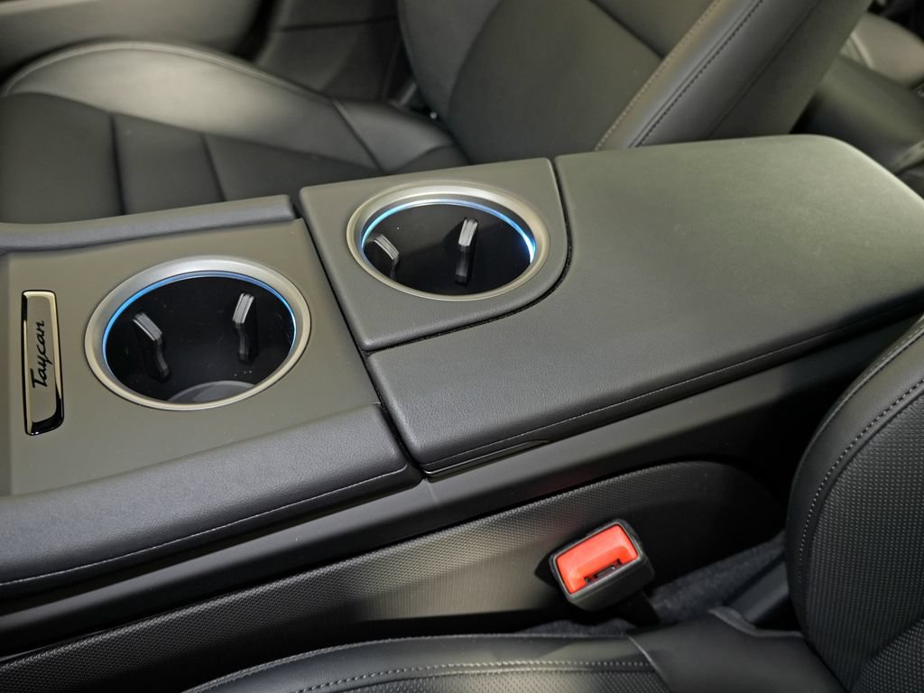 New 2026 Porsche Taycan AWD/4WD image 33