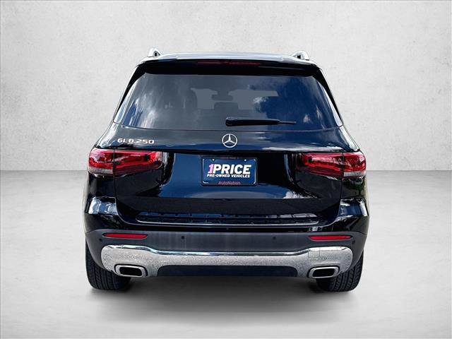 Used 2023 Mercedes-Benz GLB 250 image 4