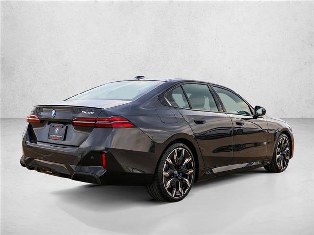 New 2026 BMW 550e xDrive image 5