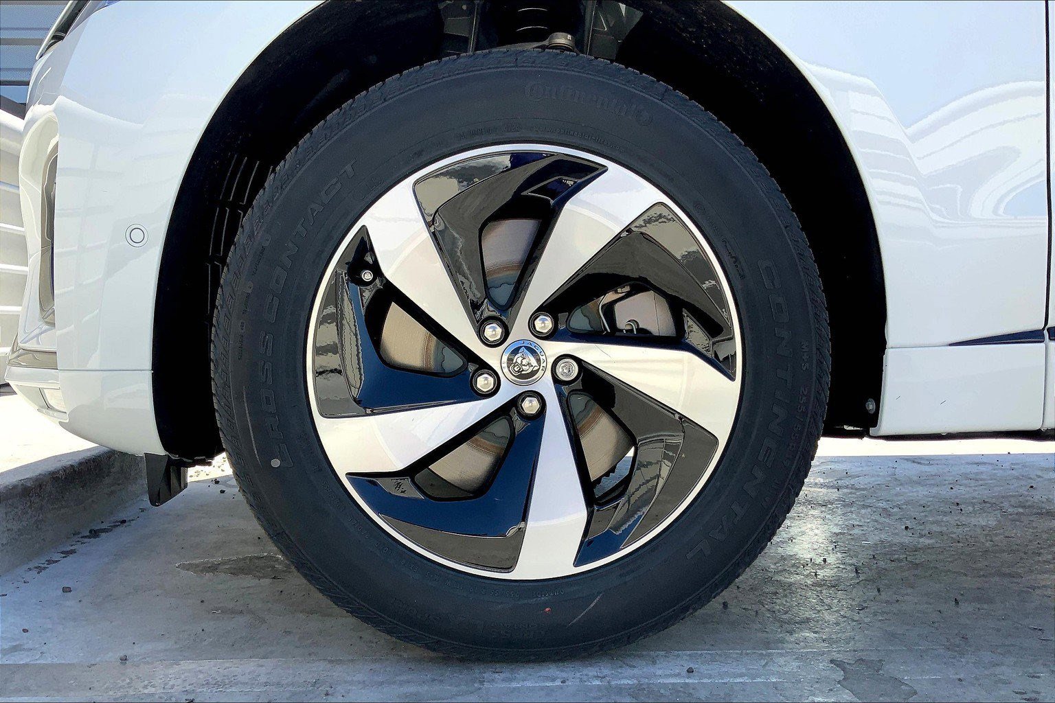 New 2026 Jaguar F-PACE R-Dynamic S image 9