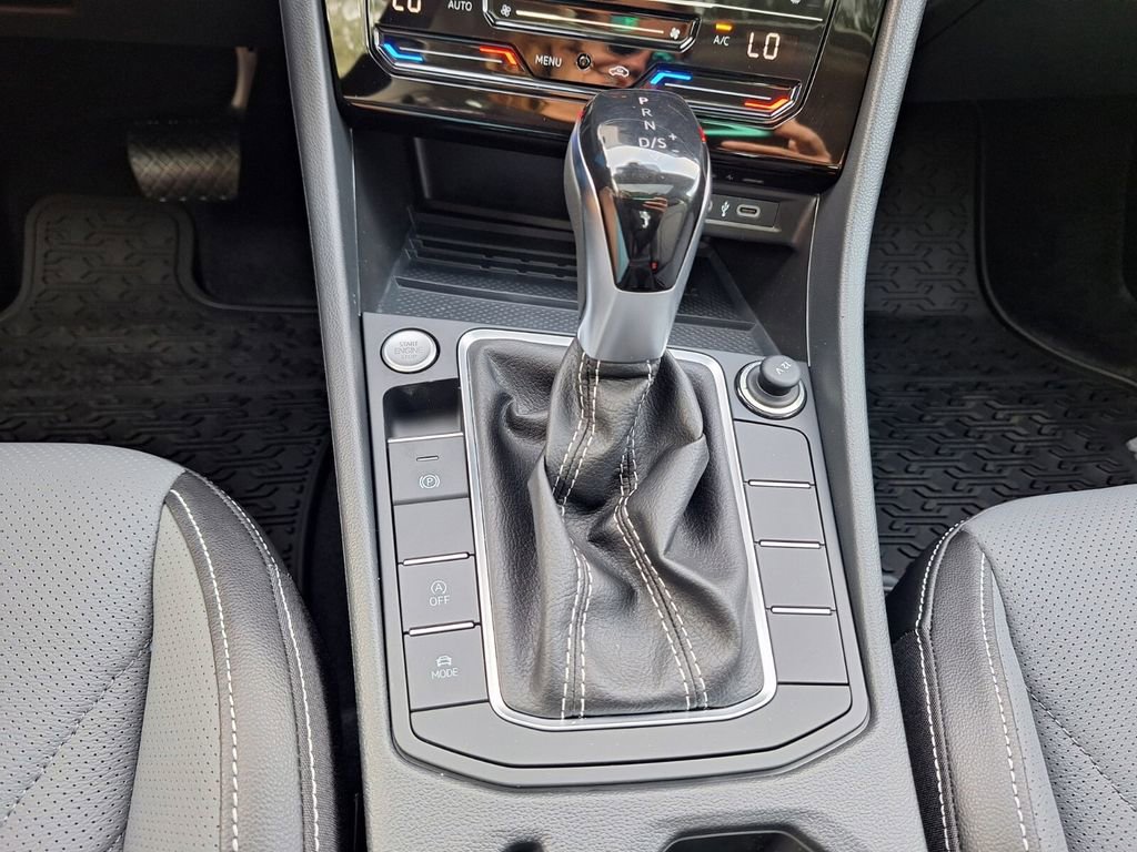 New 2026 Volkswagen Jetta SEL image 16