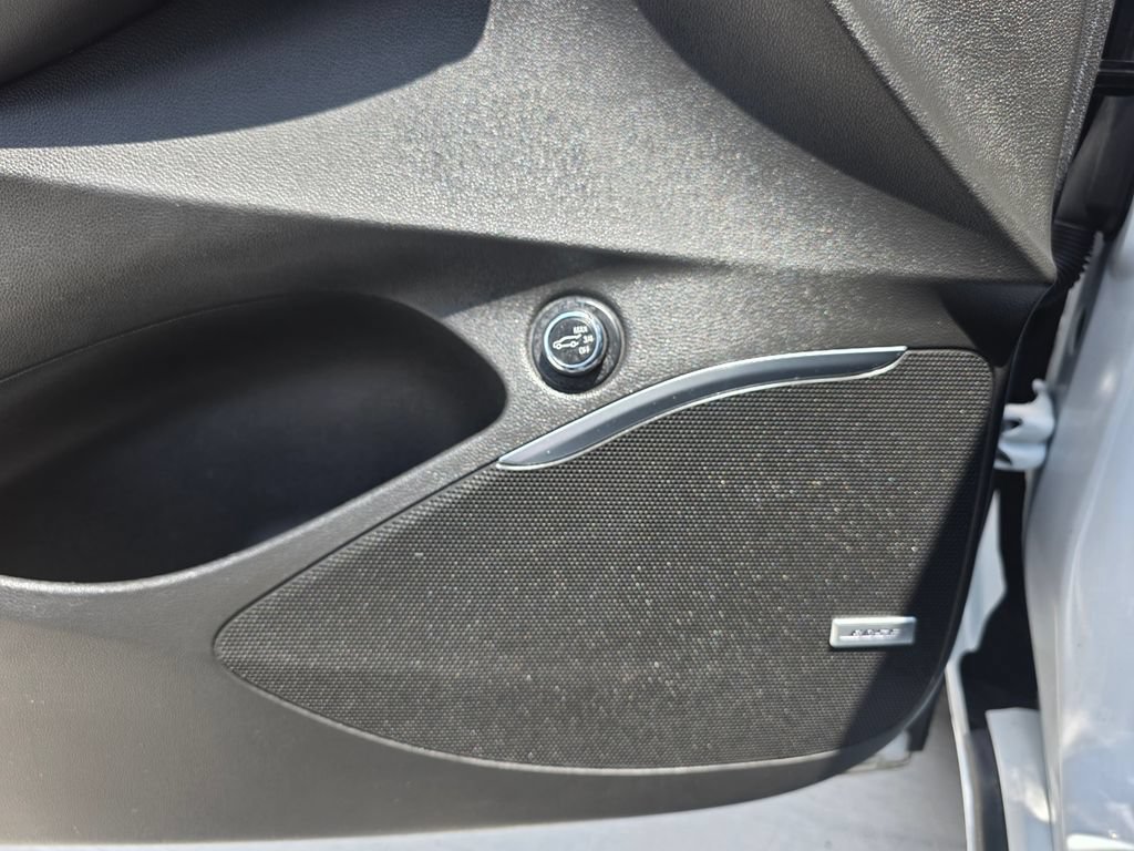 Used 2022 Buick Enclave Avenir FWD image 14